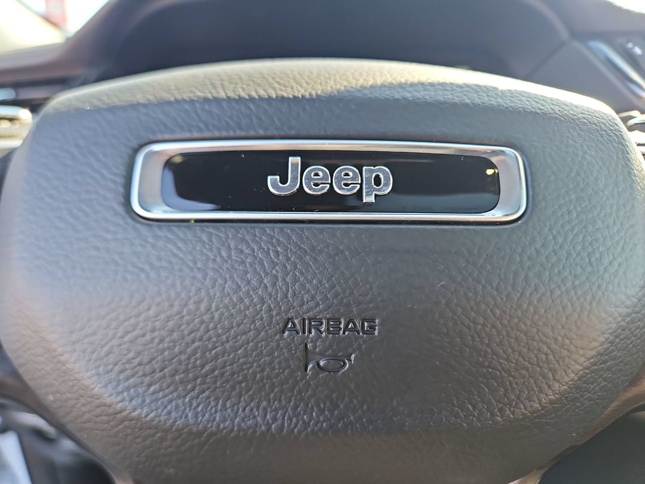New 2026 Jeep Grand Cherokee Altitude AWD/4WD image 22