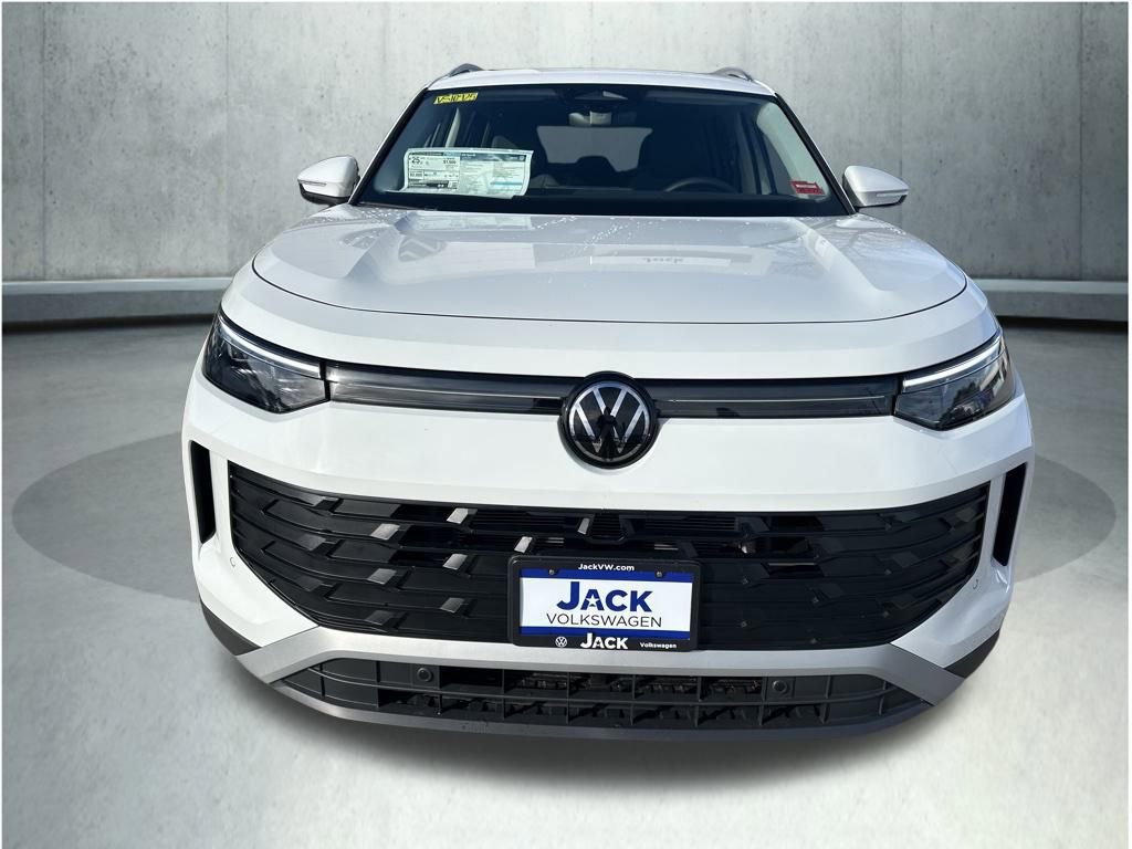 New 2026 Volkswagen Tiguan SE image 8