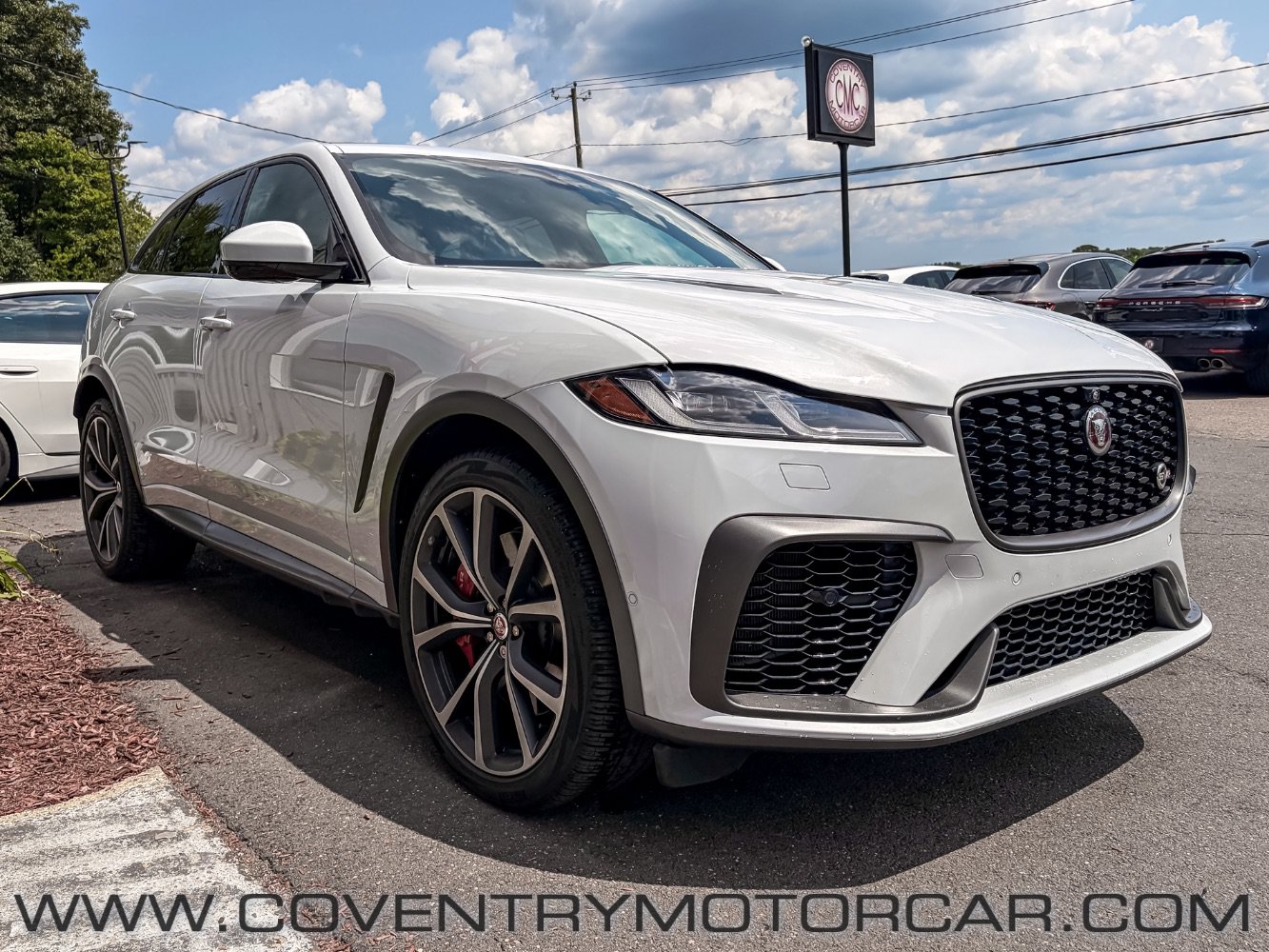Used 2021 Jaguar F-PACE SVR AWD/4WD image 4