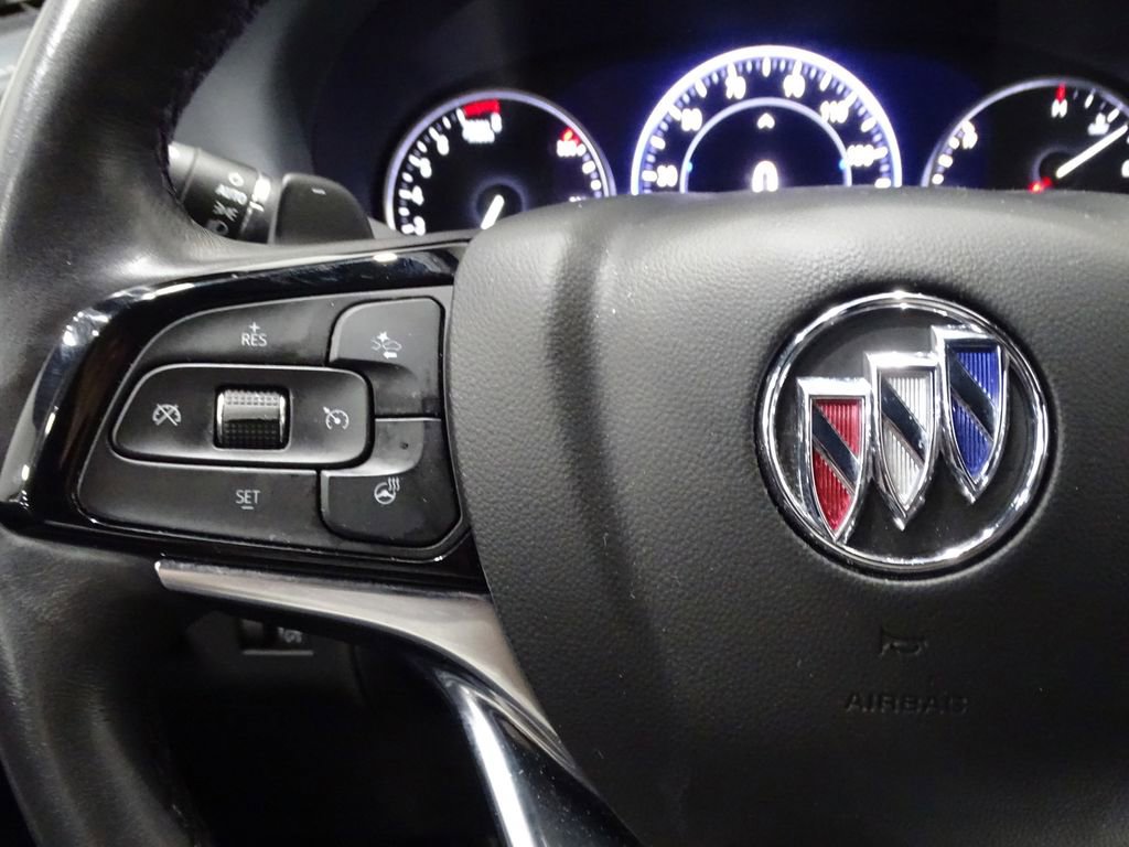 Used 2024 Buick Enclave Premium image 30
