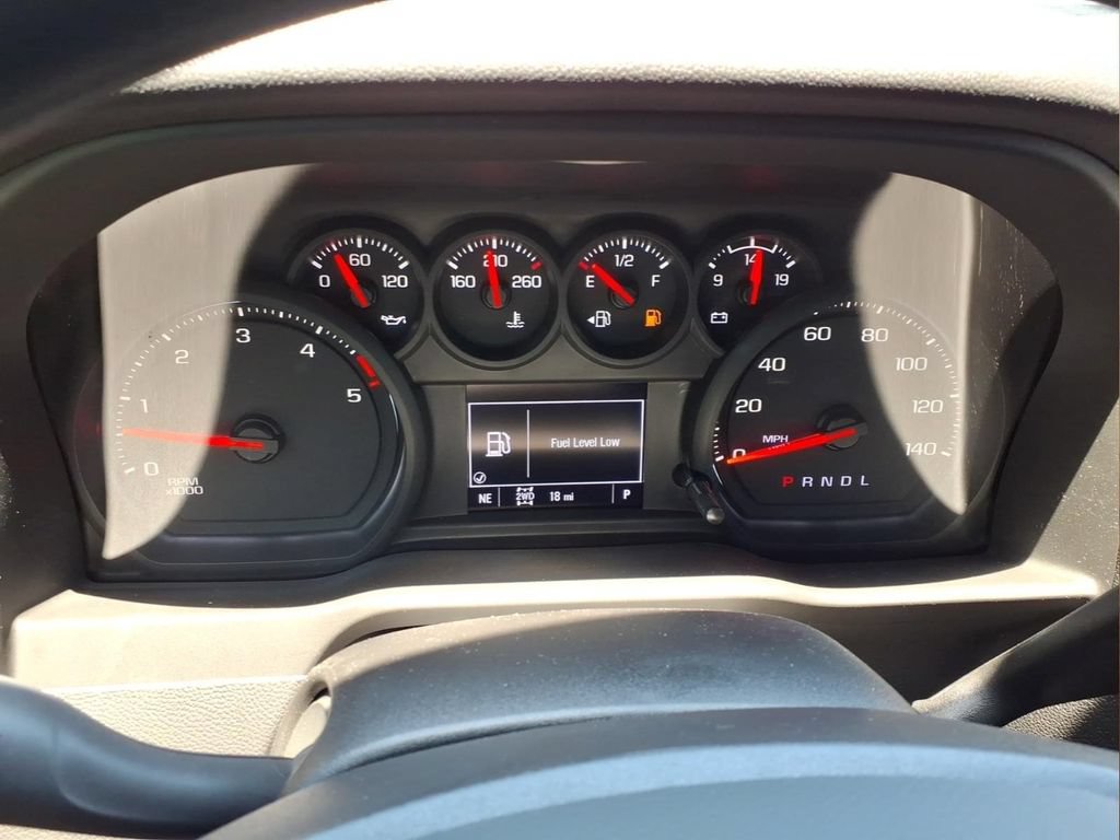 New 2026 Chevrolet Silverado 2500 Custom w/ Custom Value Package AWD/4WD image 15