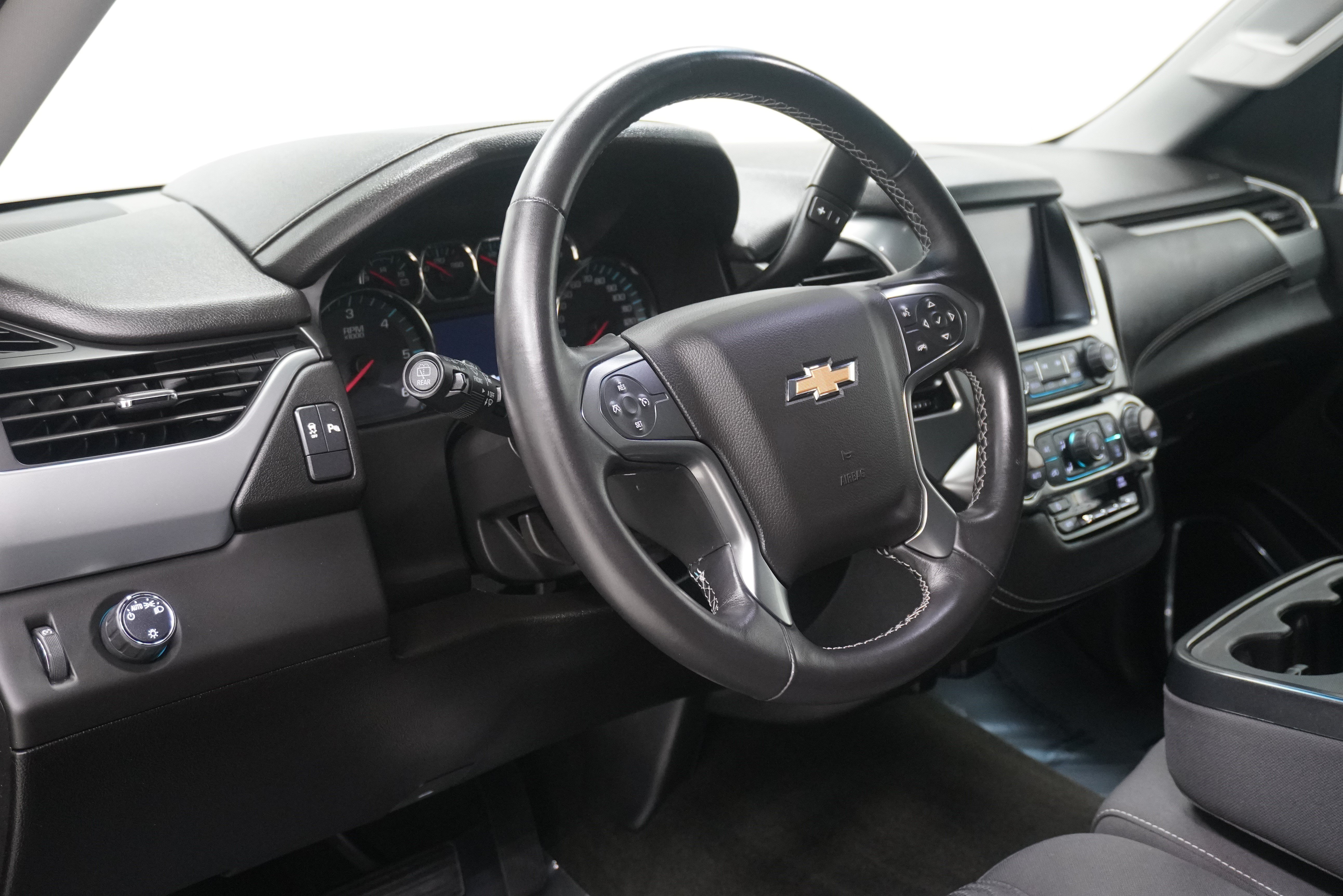 Used 2017 Chevrolet Tahoe LS RWD image 9