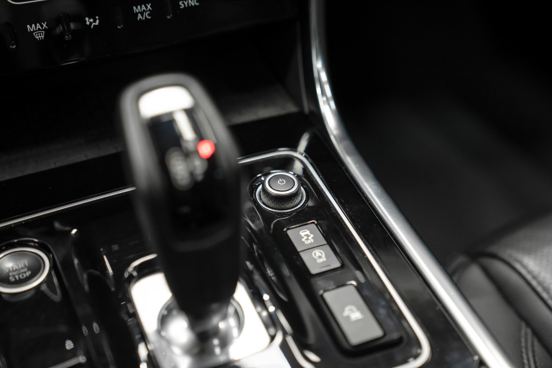 Used 2020 Jaguar XE S image 26