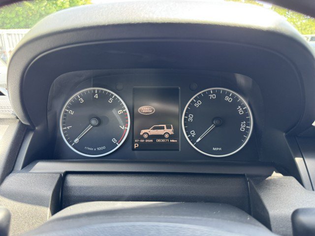 Used 2016 Land Rover LR4 HSE Silver Edition AWD/4WD image 27