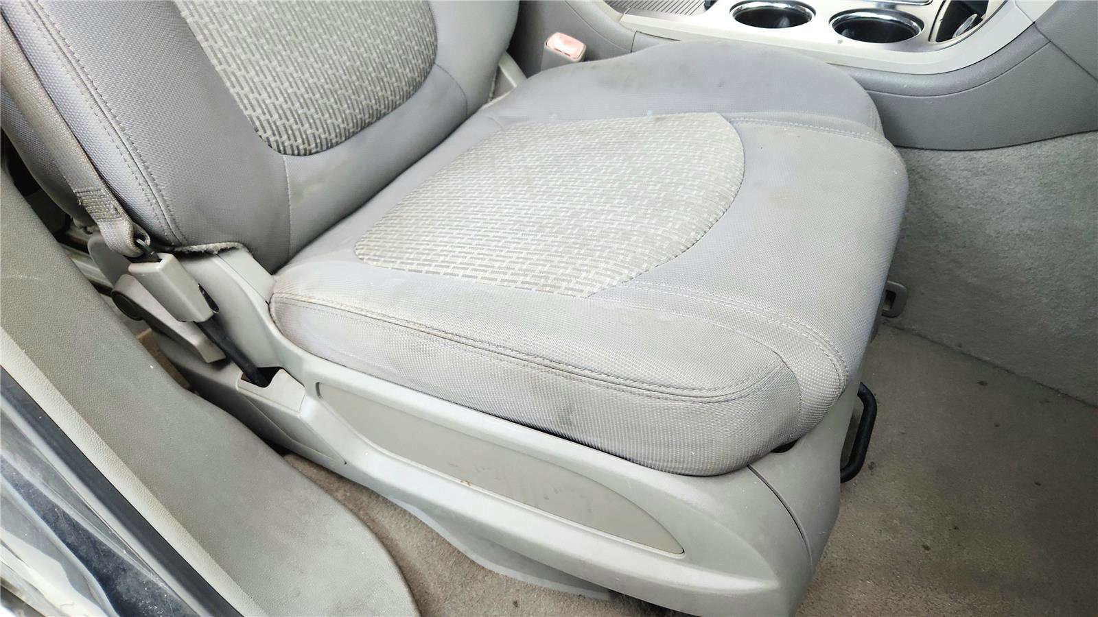 Used 2009 Chevrolet Traverse LT AWD/4WD image 24