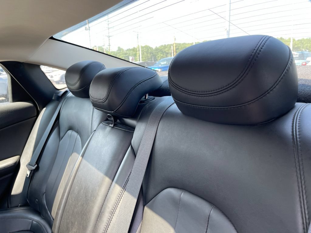Used 2015 Chrysler 200 C w/ Sun/Sound Group FWD image 5