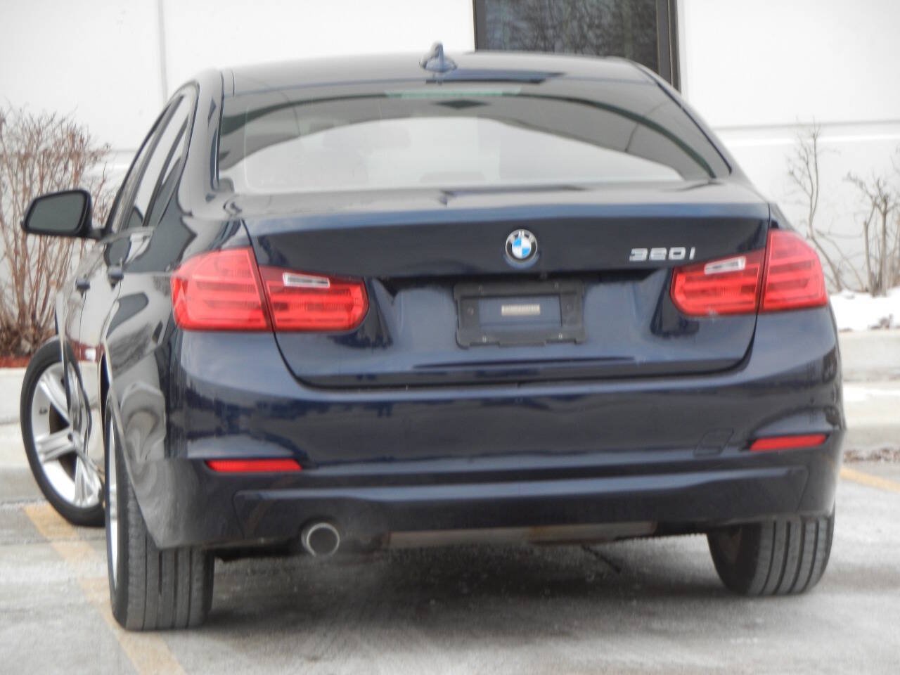 Used 2014 BMW 320i Sedan RWD image 13