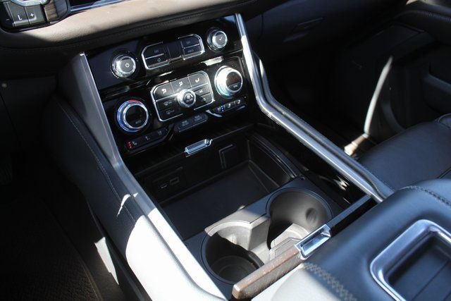 Used 2022 GMC Yukon Denali AWD/4WD image 34