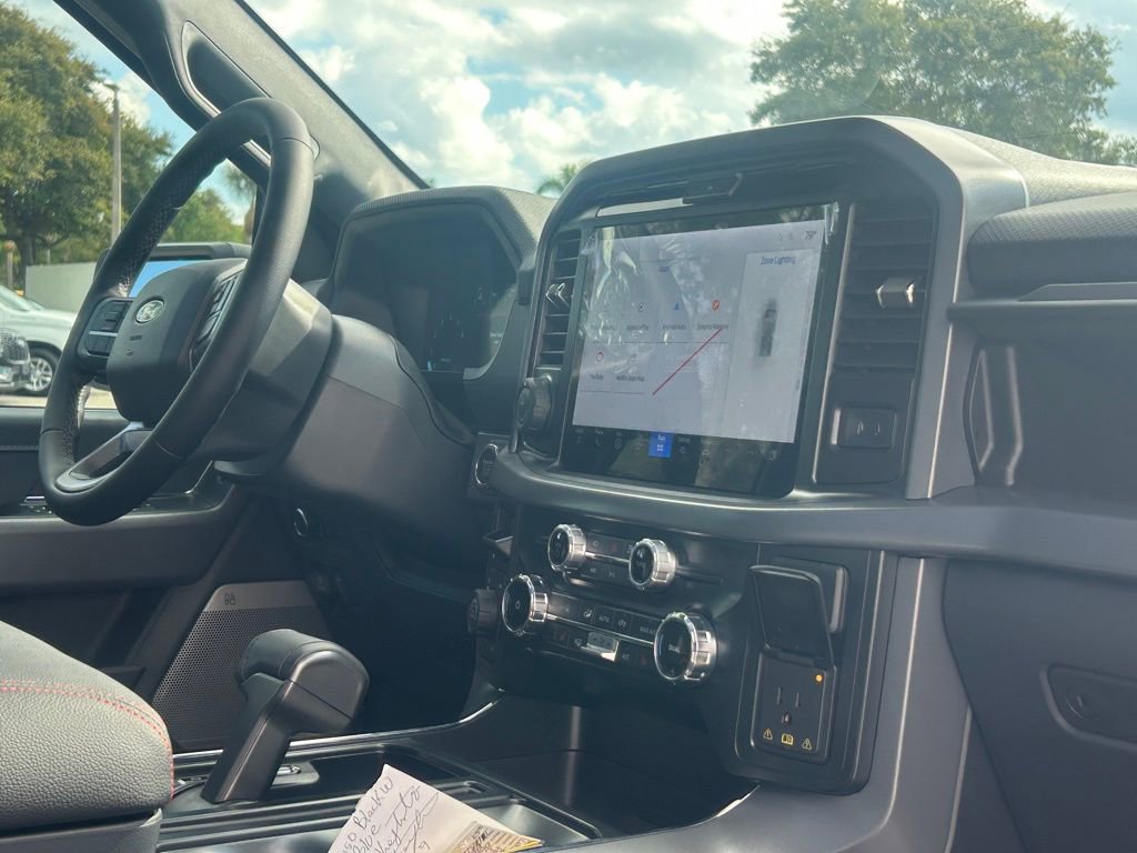 New 2025 Ford F150 XLT w/ Equipment Group 303A High image 28