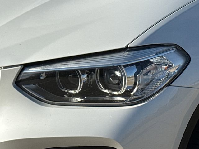 Used 2021 BMW X4 xDrive30i w/ Premium Package AWD/4WD image 4