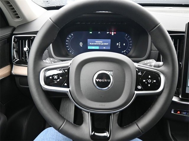 New 2026 Volvo XC90 B6 Plus w/ Protection Package Premier image 21