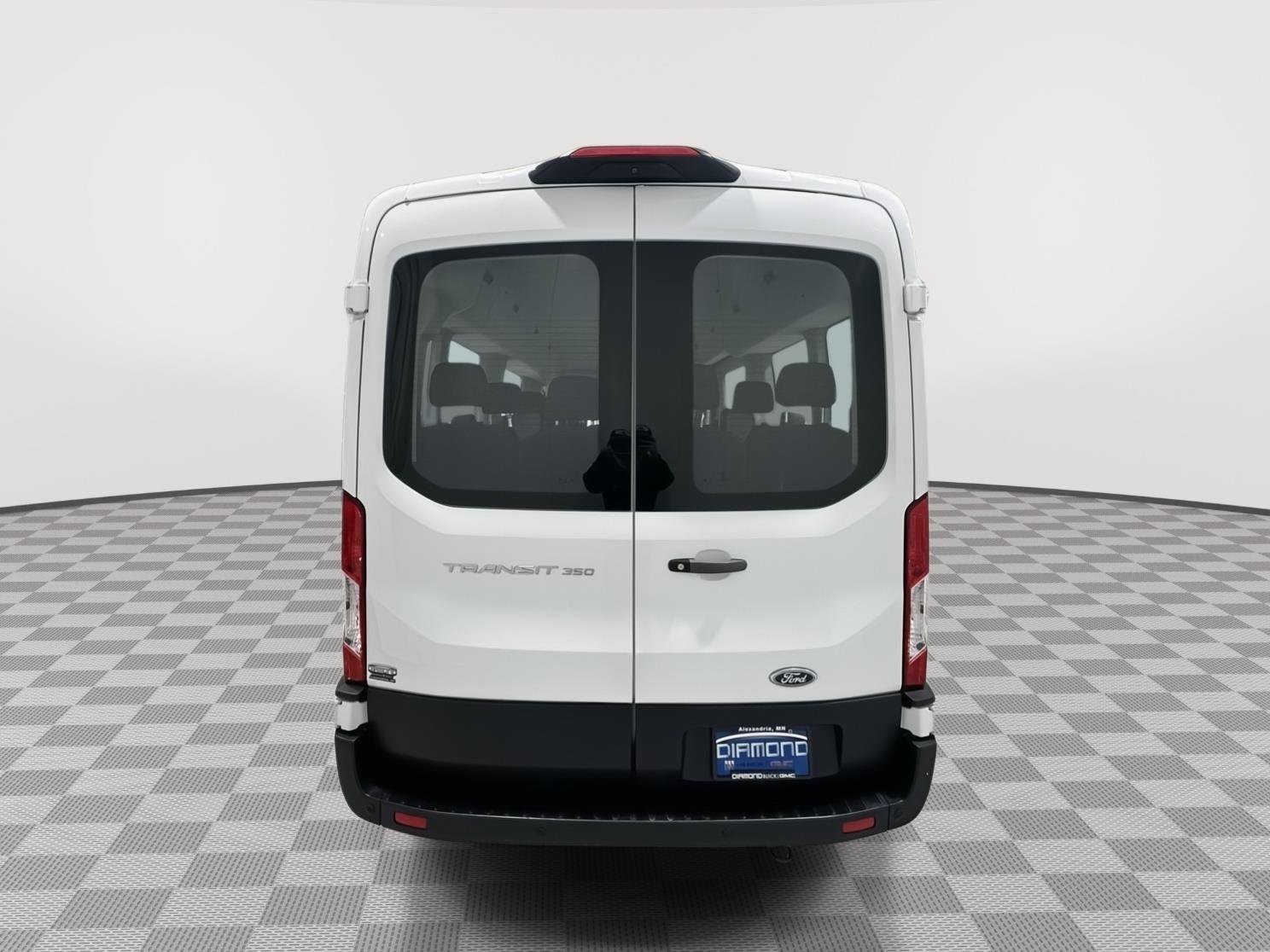 Used 2021 Ford Transit 350 XL image 4