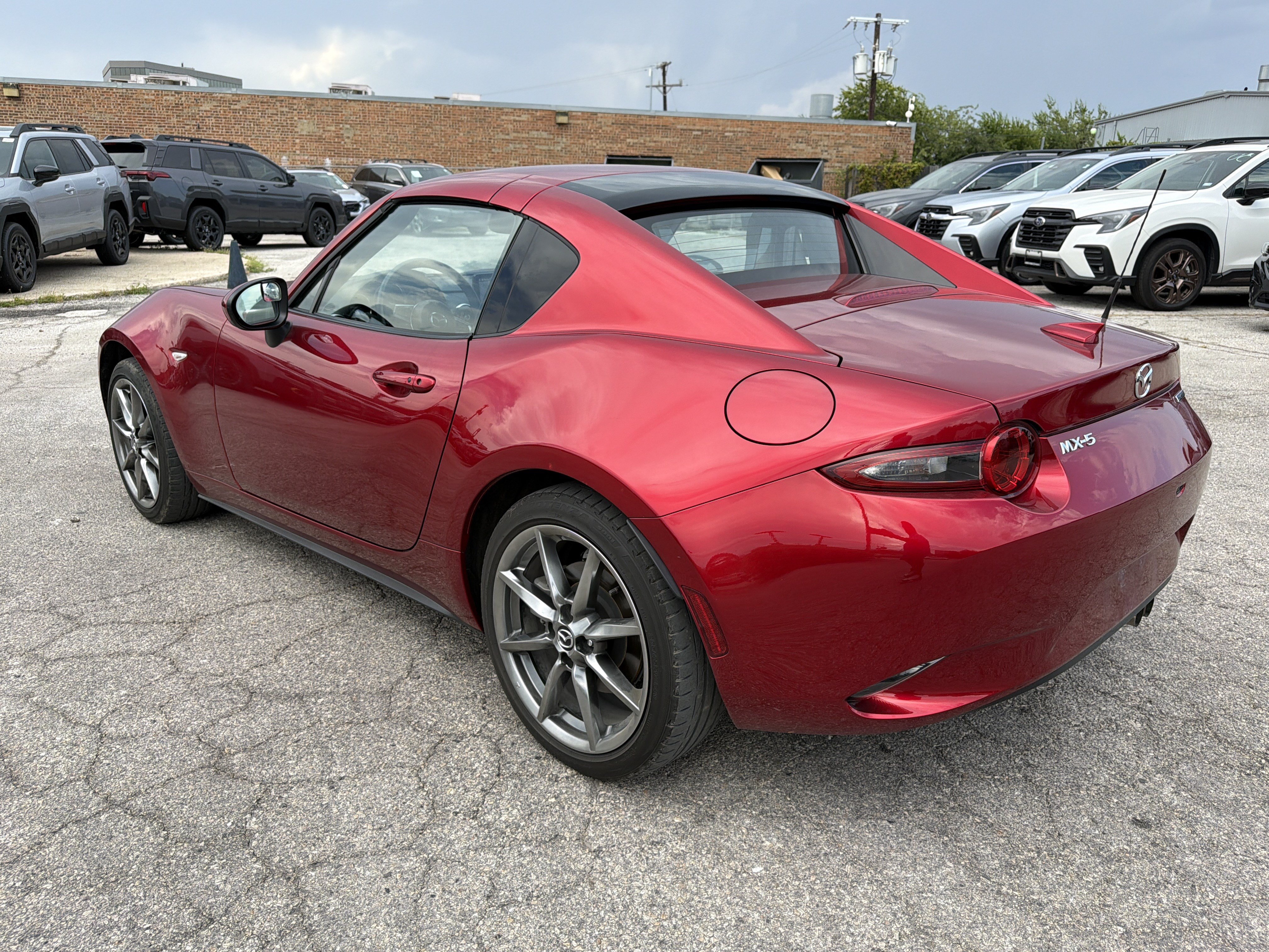 Used 2021 MAZDA MX-5 Miata RF Grand Touring RWD image 6