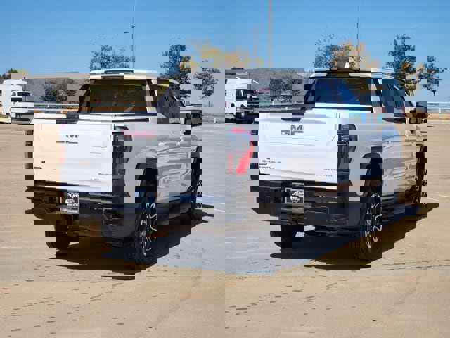 New 2026 GMC Sierra EV Elevation image 18