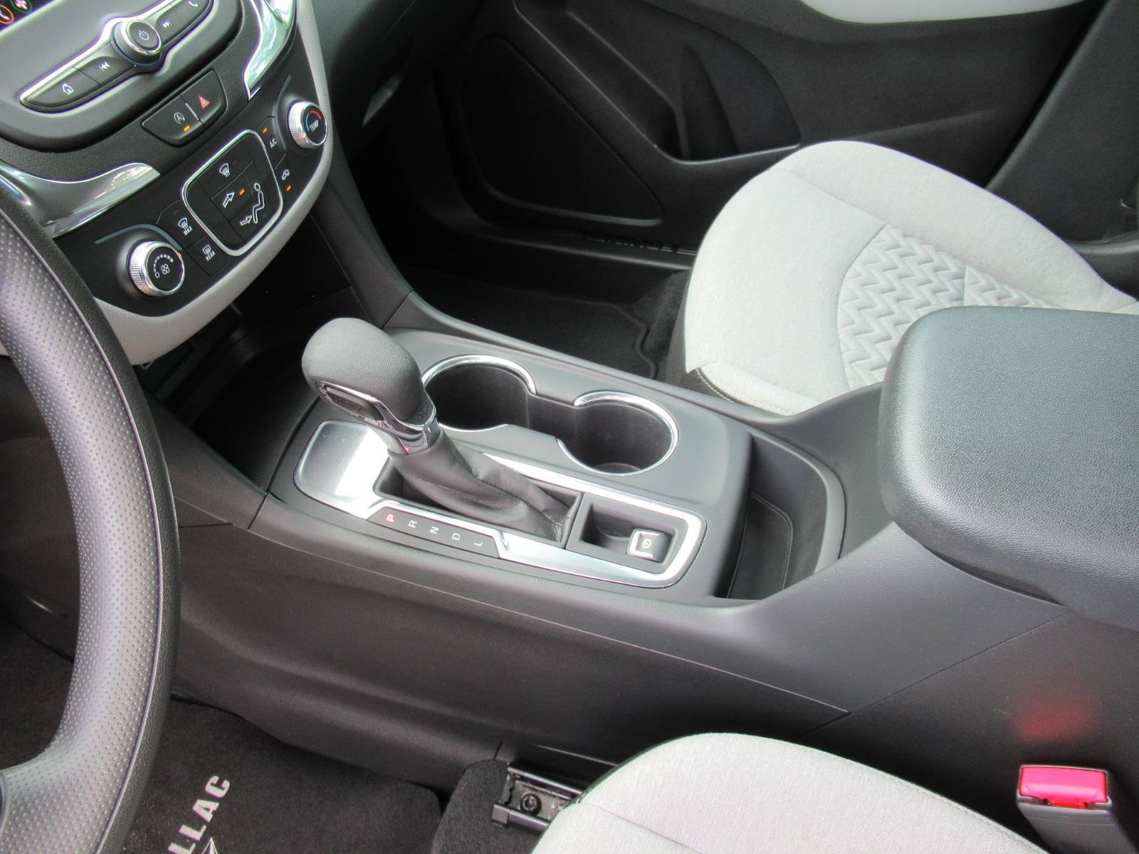 Used 2024 Chevrolet Equinox LS w/ LS Convenience Package FWD image 15