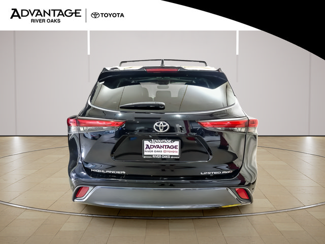 Used 2022 Toyota Highlander Limited AWD/4WD image 6