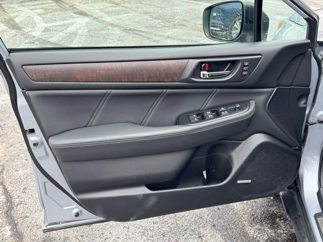 Used 2019 Subaru Outback 2.5i Limited w/ Popular Package #2 image 13