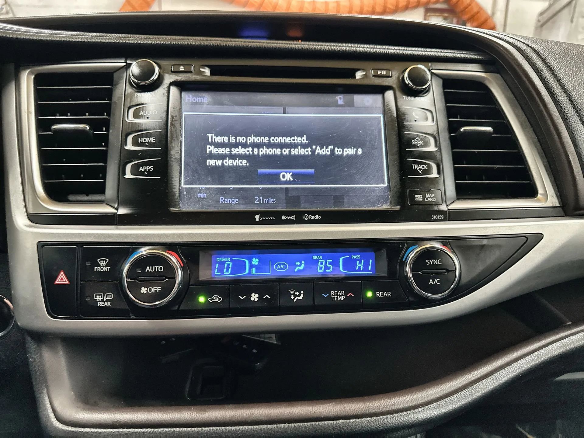 Used 2016 Toyota Highlander XLE image 21