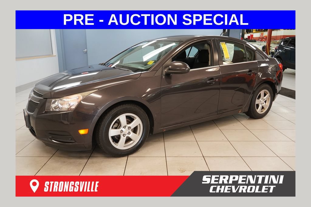 Used 2014 Chevrolet Cruze LT FWD image 1