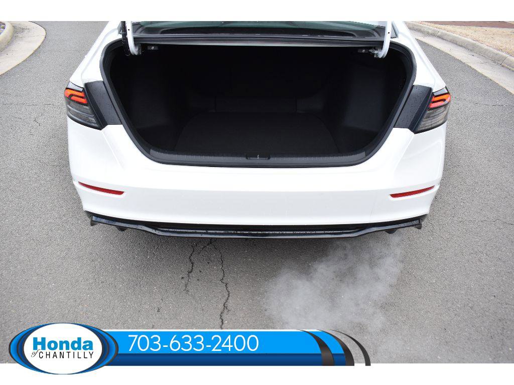 New 2026 Honda Accord Hybrid Sport-L FWD image 33