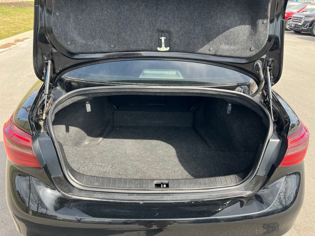 Used 2018 INFINITI Q50 Luxe w/ Essential Package (3.0T Luxe) AWD/4WD image 20