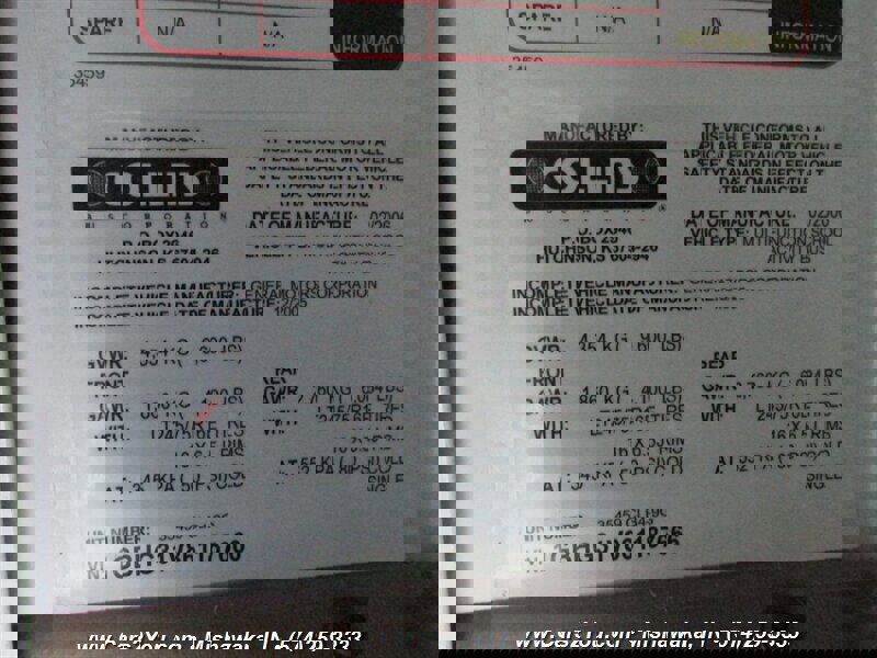 Used 2006 Chevrolet Express 3500 SHUTTLE BUS VAN w/ School Bus Package image 26