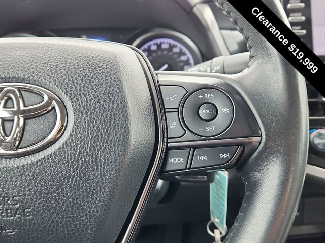 Used 2023 Toyota Camry SE image 32