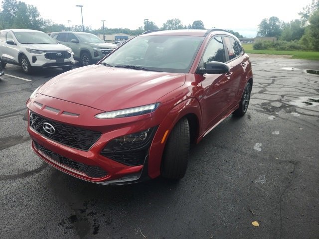 Used 2022 Hyundai Kona N Line w/ Tech Package image 8