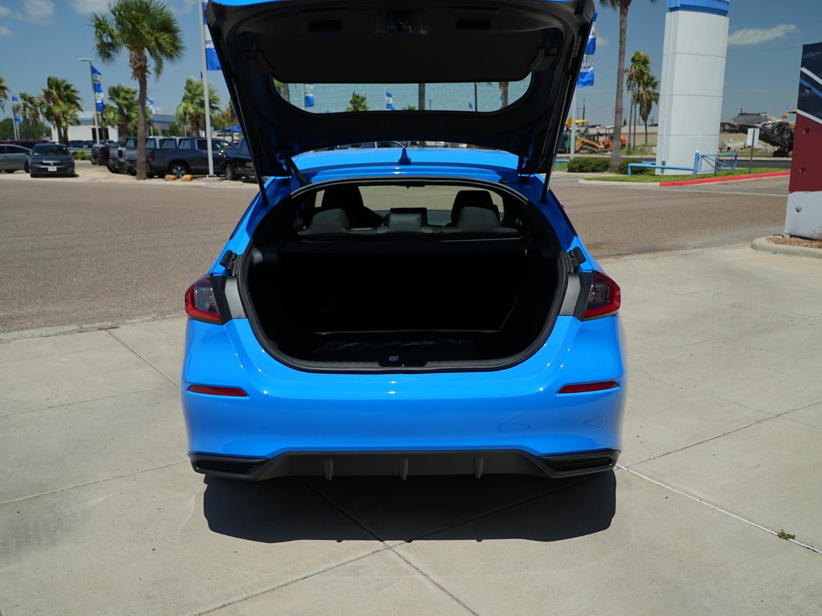 Used 2025 Honda Civic Sport image 7