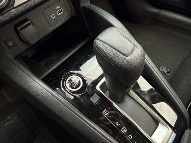 New 2025 Nissan Versa SV w/ Trunk Package FWD image 25
