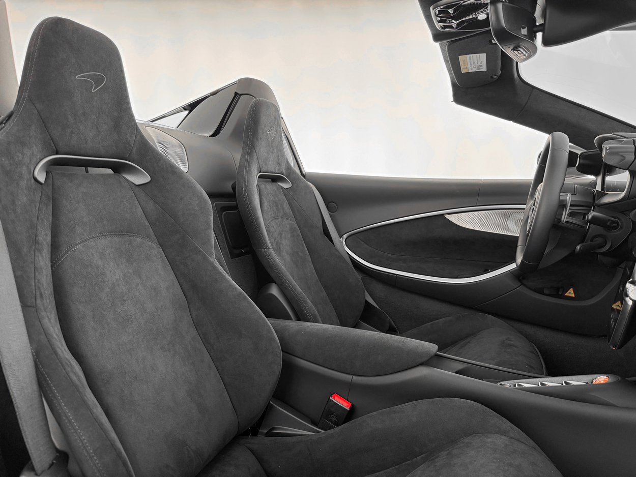 New 2026 McLaren Artura Spider image 26