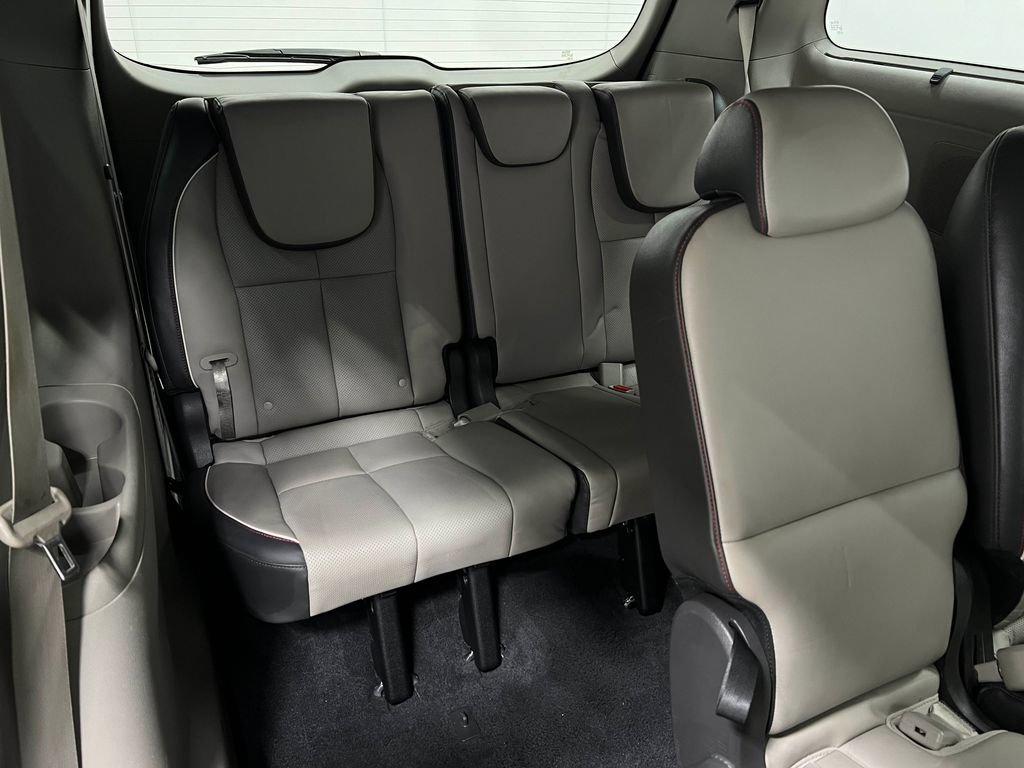 Used 2016 Kia Sedona EX FWD image 32