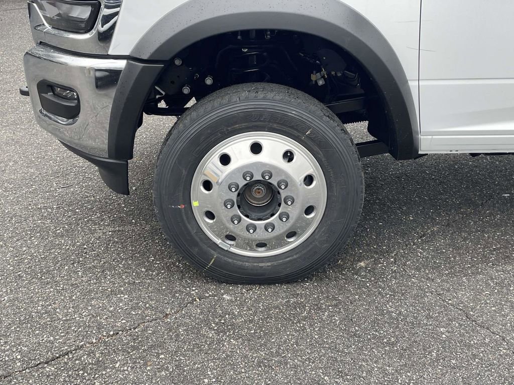 New 2026 RAM 5500 Tradesman w/ Chrome Appearance Group image 10