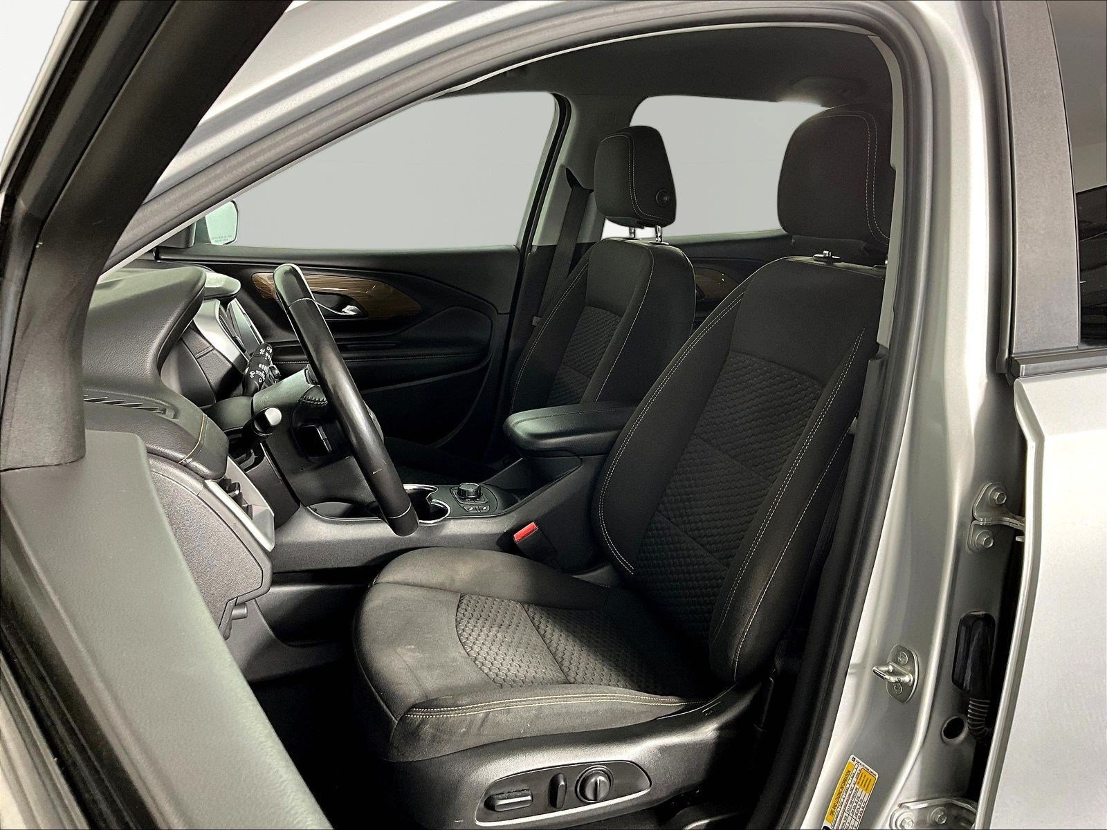 Used 2021 GMC Terrain SLE w/ Driver Convenience Package AWD/4WD image 21