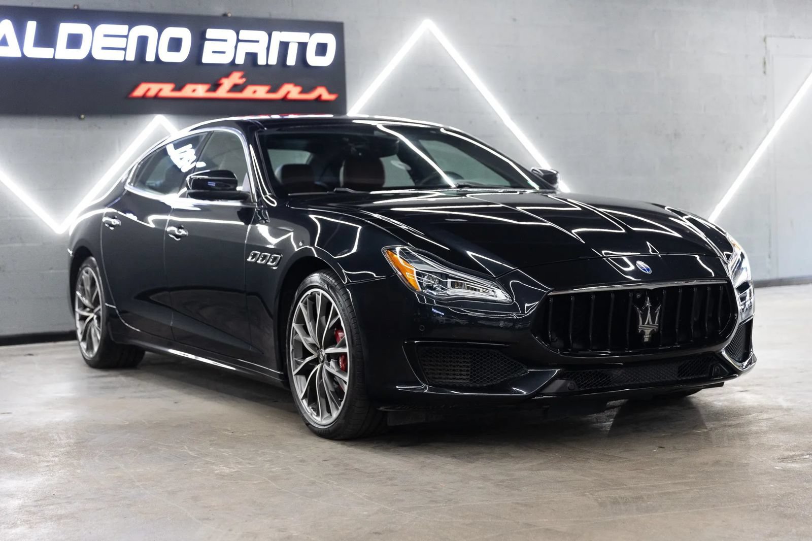 Used 2021 Maserati Quattroporte S RWD image 8