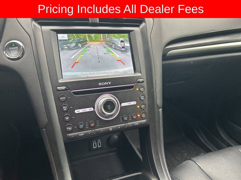 Used 2019 Ford Fusion Titanium AWD/4WD image 4