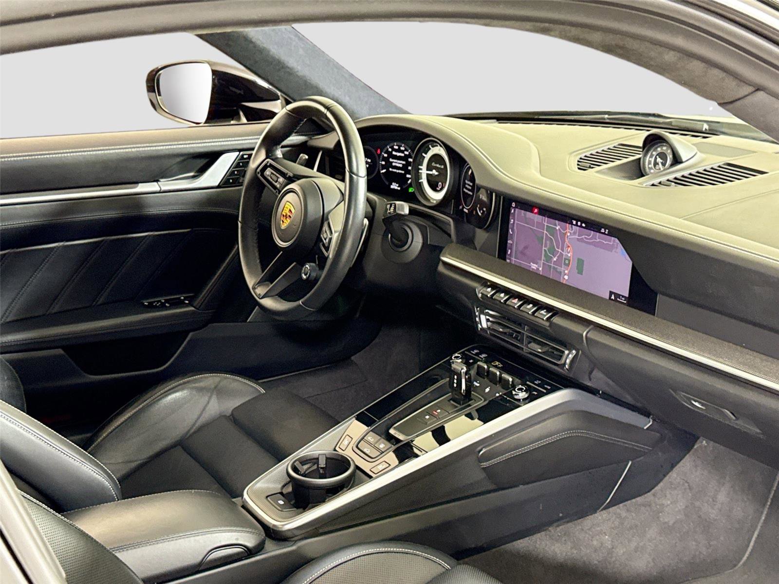 Used 2021 Porsche 911 Turbo S image 31