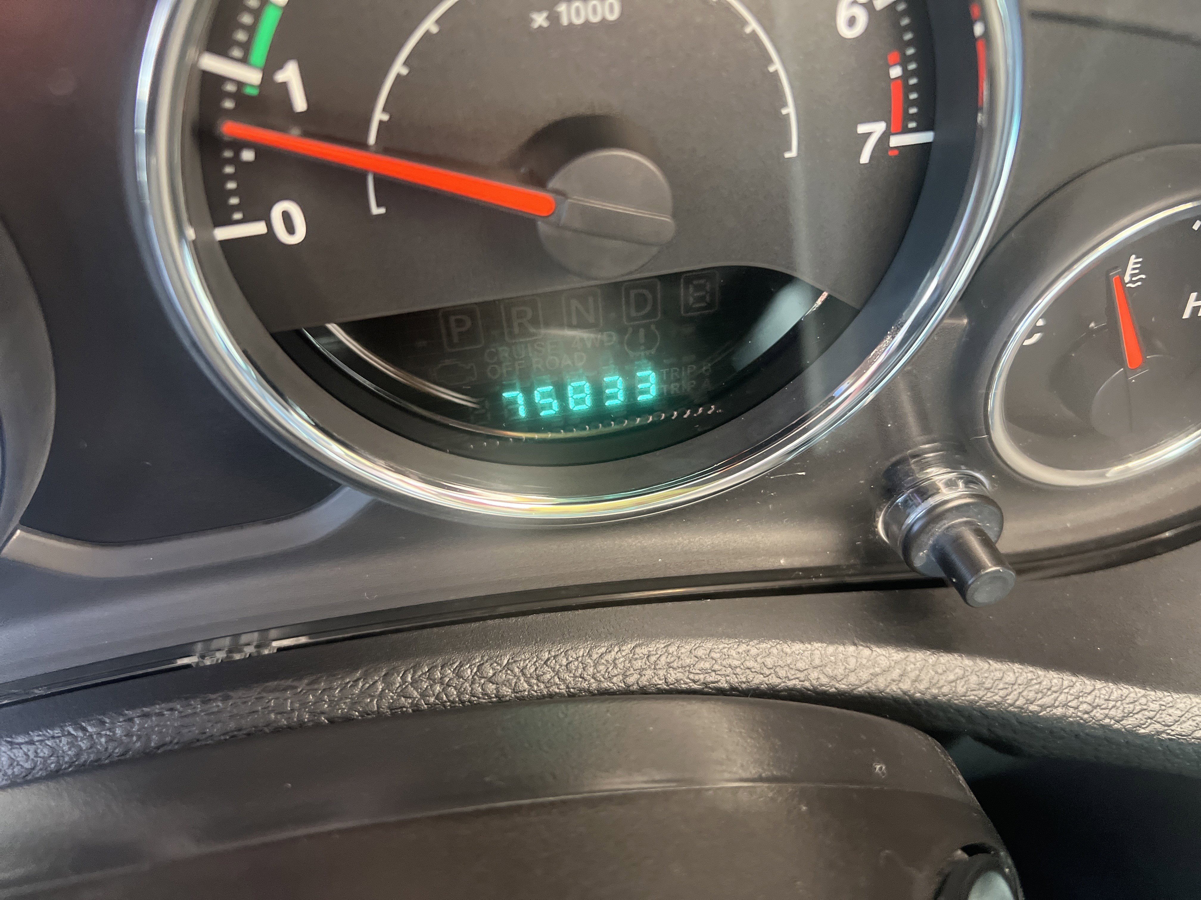 Used 2013 Jeep Wrangler Rubicon w/ PWR Convenience Group image 21