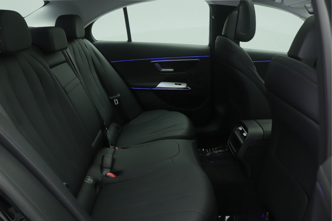New 2026 Mercedes-Benz E 350 Sedan image 8