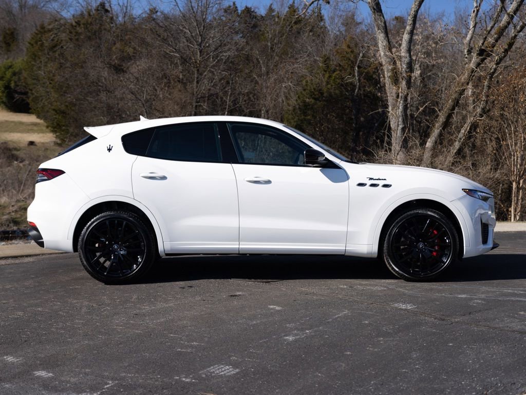 Used 2024 Maserati Levante Modena Ultima image 8