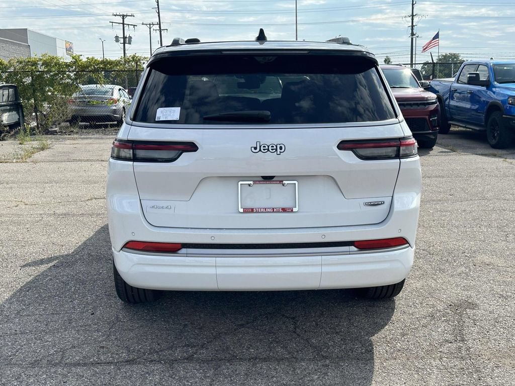 New 2027 Jeep Grand Cherokee L Summit AWD/4WD image 4