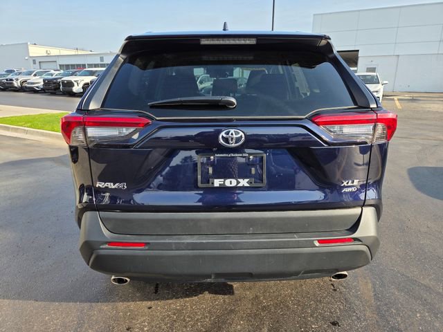 Used 2025 Toyota RAV4 XLE AWD/4WD image 6
