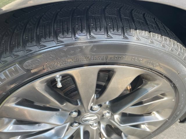 Used 2017 Acura RLX w/ Technology Package FWD image 31