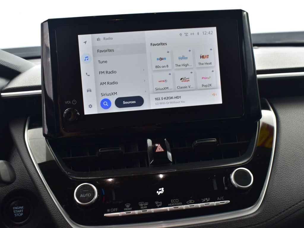 Used 2024 Toyota Corolla Cross LE image 18