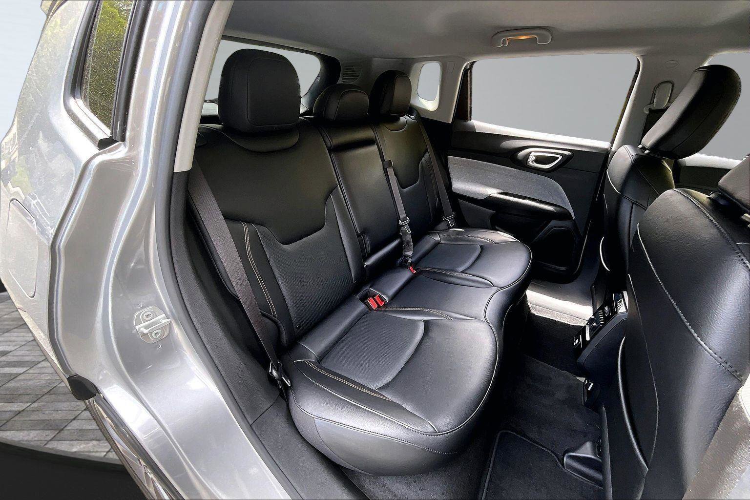Certified 2022 Jeep Compass Latitude AWD/4WD image 28
