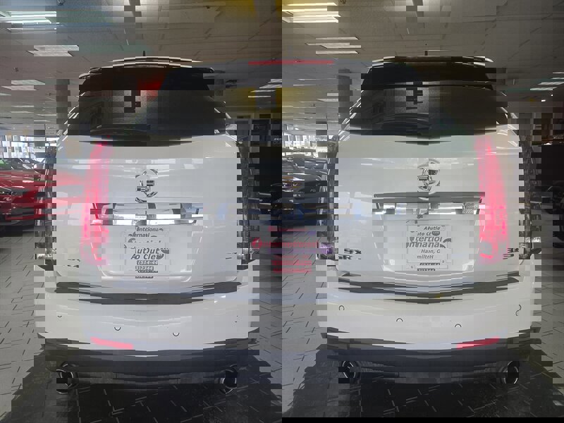 Used 2013 Cadillac SRX Luxury w/ Driver Awareness Package image 5