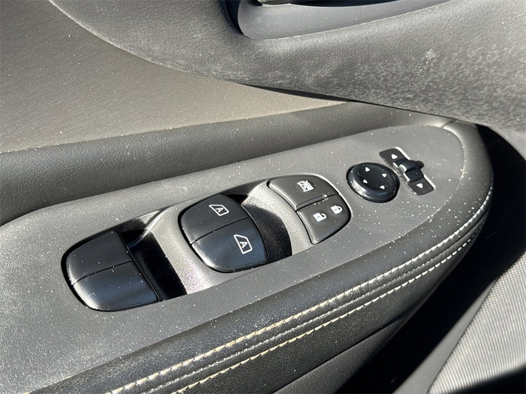 Certified 2021 Nissan Murano S image 15