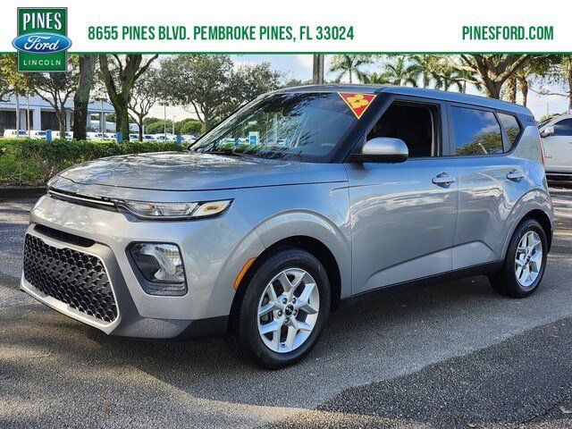 Used 2022 Kia Soul LX w/ Technology Package