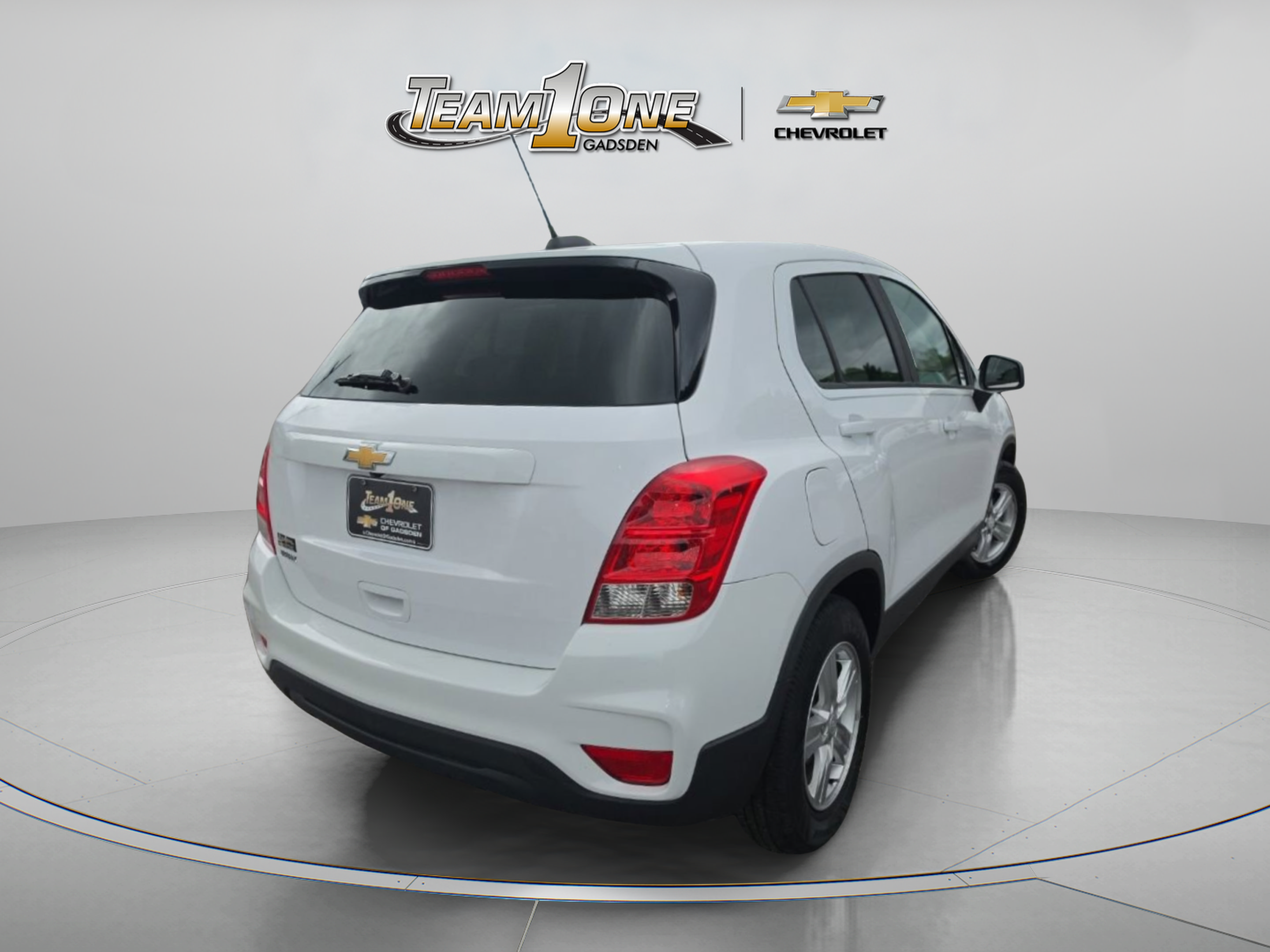 Used 2020 Chevrolet Trax LS w/ Tint and Cruise Package FWD image 8