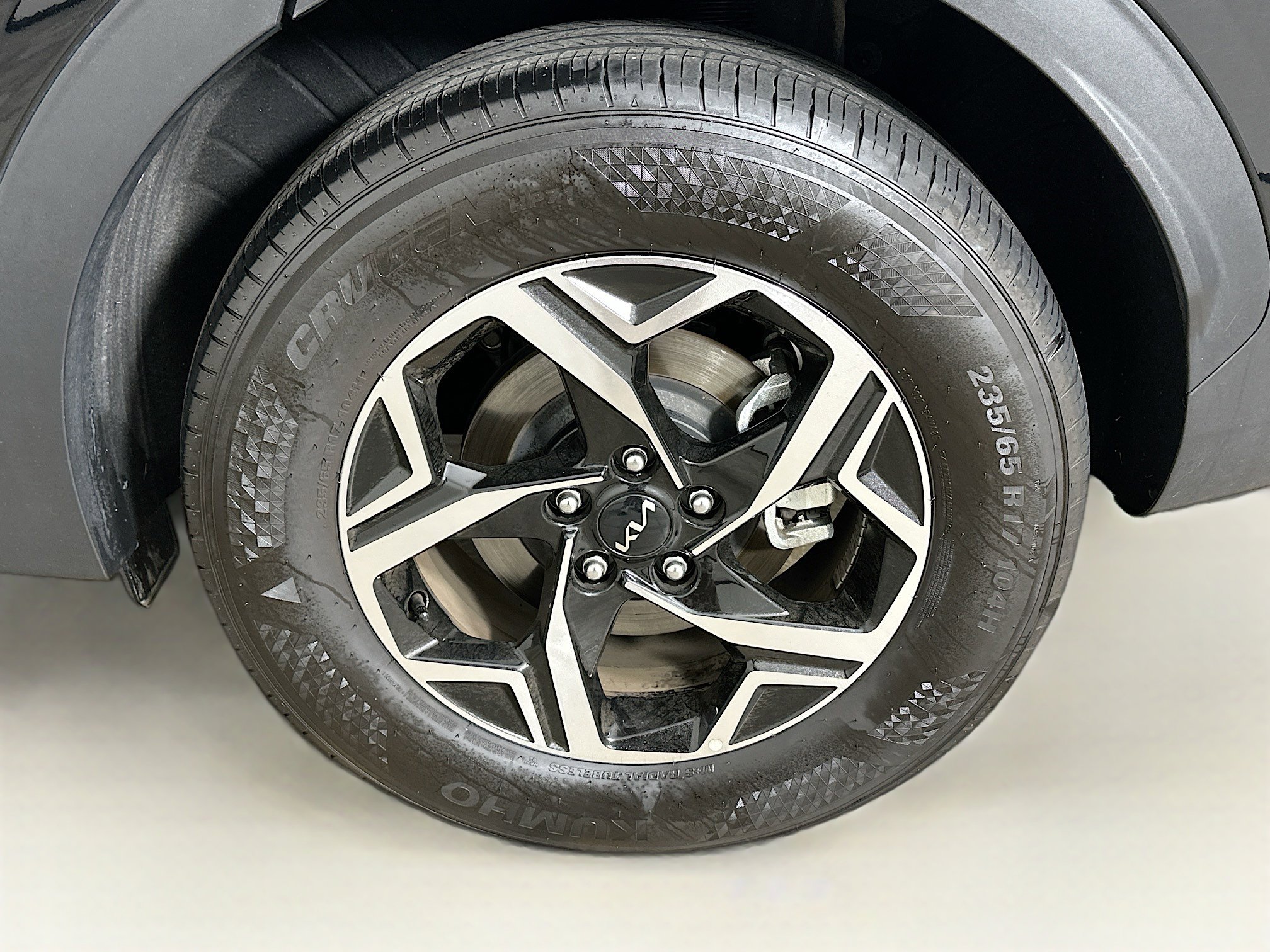 Used 2025 Kia Sportage LX AWD/4WD image 11